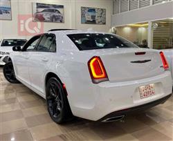 کرایسلەر 300